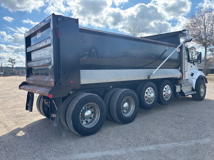 2024-kenworth-t880-image-3