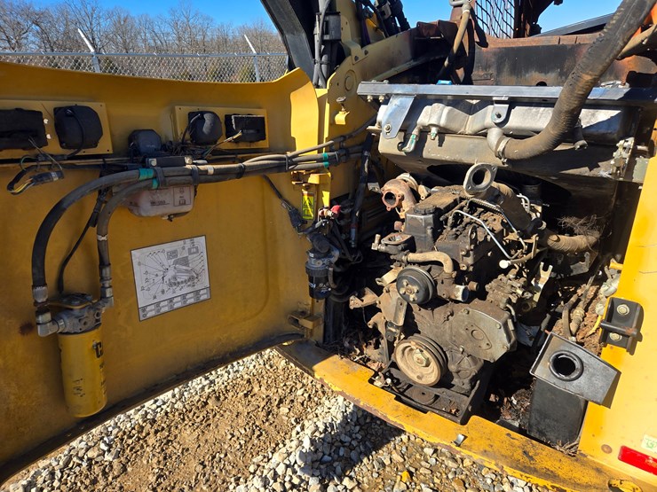 caterpillar-297c-image-9