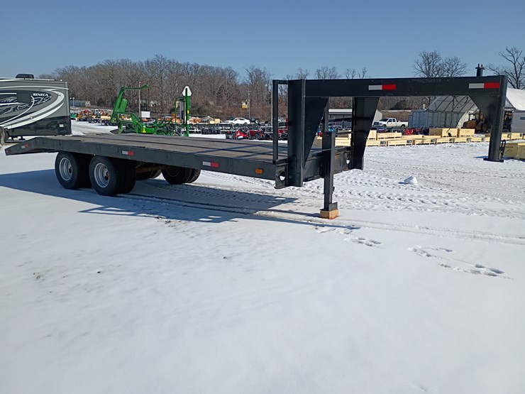 2016-homemade-20-ft-image-10