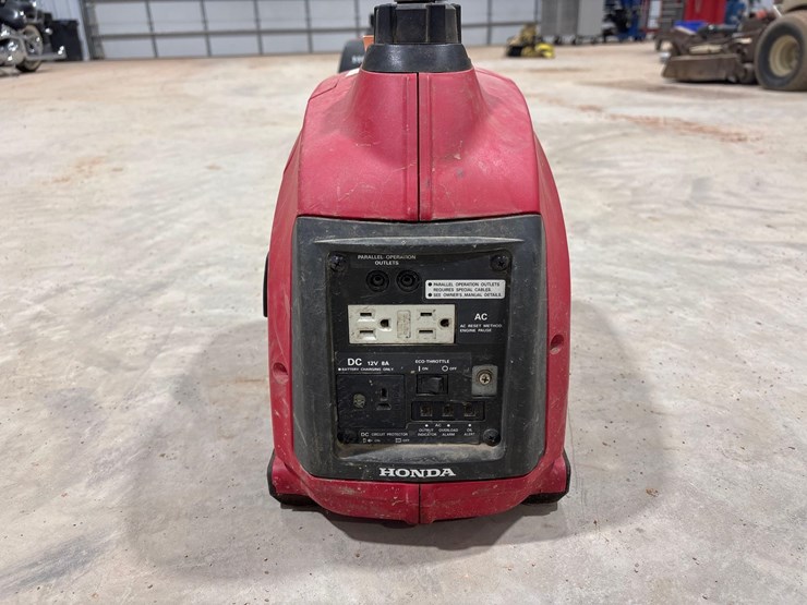 honda-eu1000i-generator-image-4