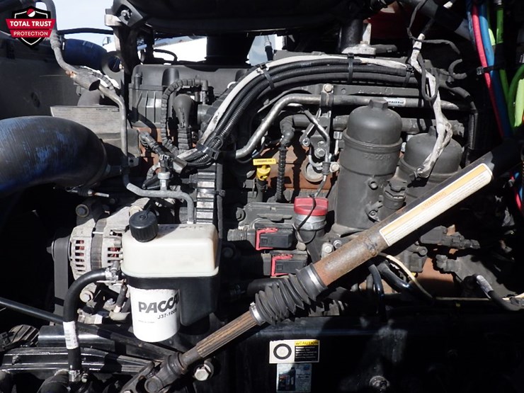 2023-kenworth-t680-image-27