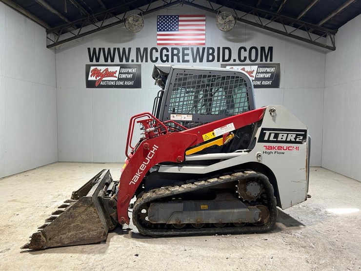 2022-takeuchi-tl8r2-image-1