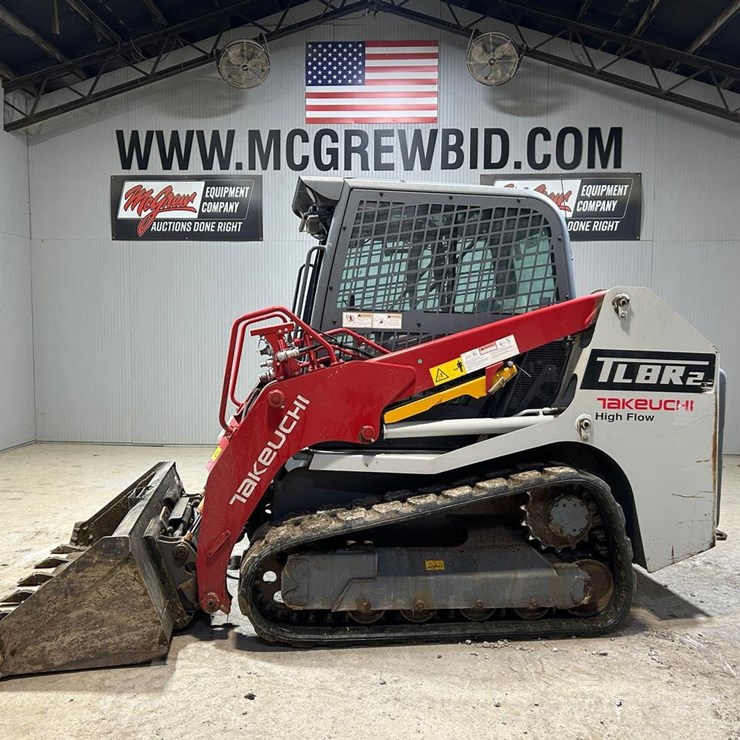 2022 TAKEUCHI TL8R2