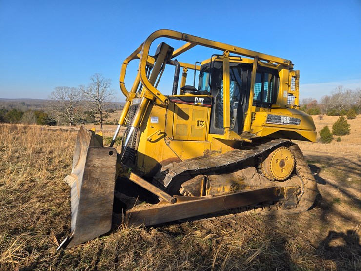 2002-caterpillar-d6r-image-4