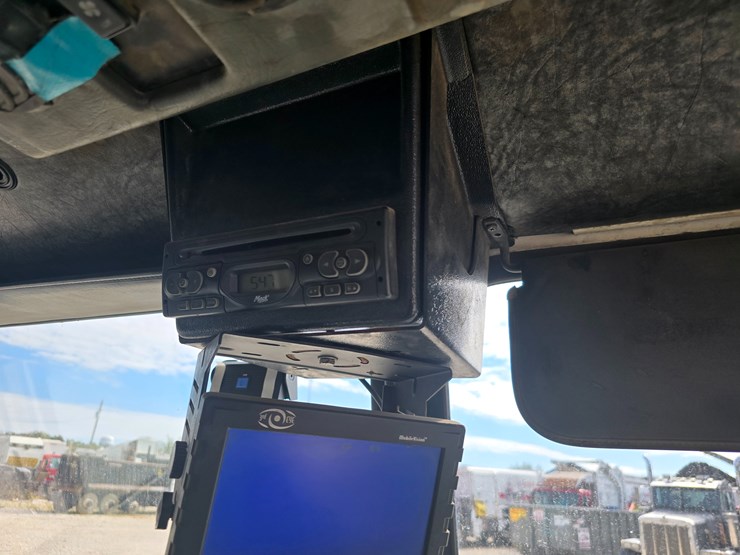 2008-mack-leu613-image-59