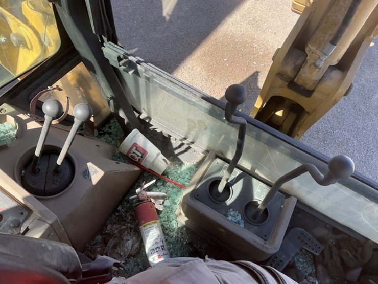 john-deere-310d-image-27