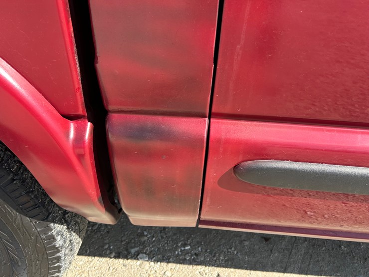 2003-chevrolet-s10-image-31