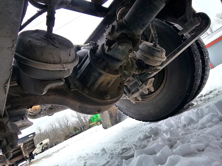 2007-freightliner-columbia-120-image-82