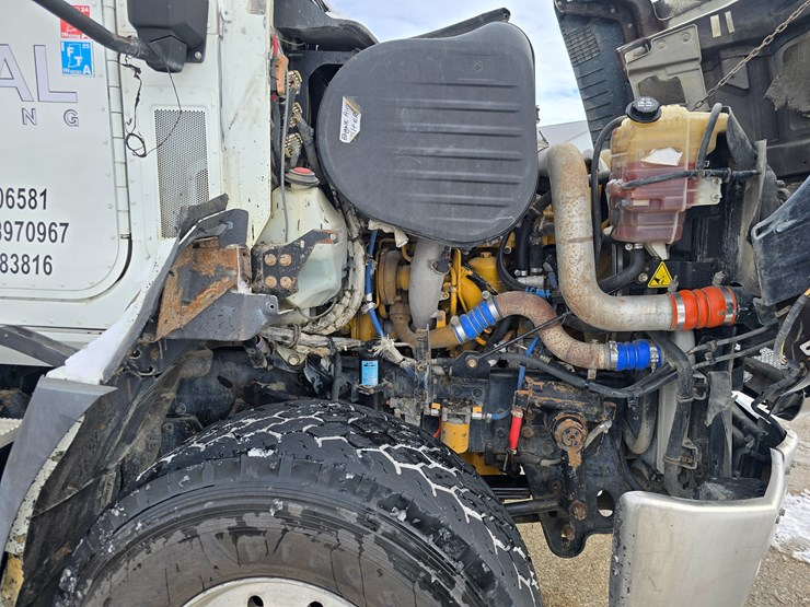 2012-caterpillar-660-image-85