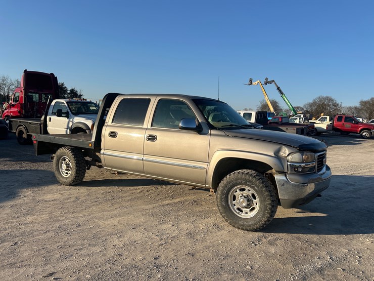 2002-gmc-1500hd-image-1