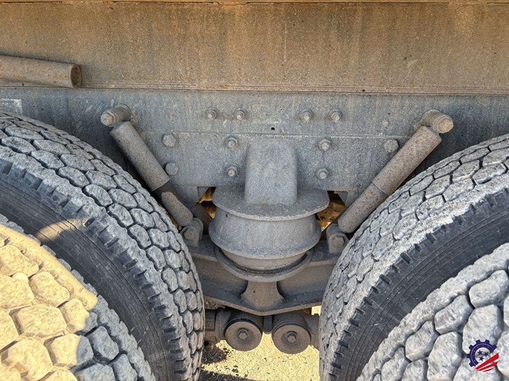 2020-kenworth-t880-image-21