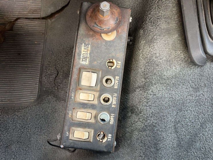 1989-ford-f350-image-11