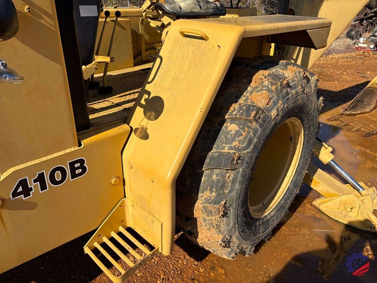 deere-410b-image-27