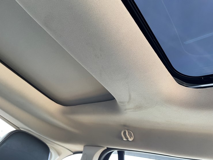 2013-ford-edge-image-27