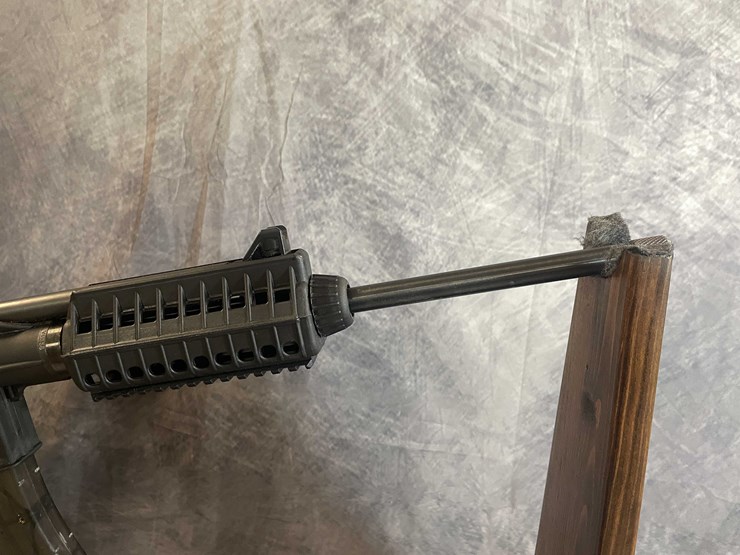 #2750-•-keltec-su-22-22-lr-semi-auto-rifle-image-11