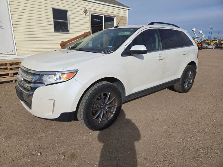 2014-ford-edge-image-1