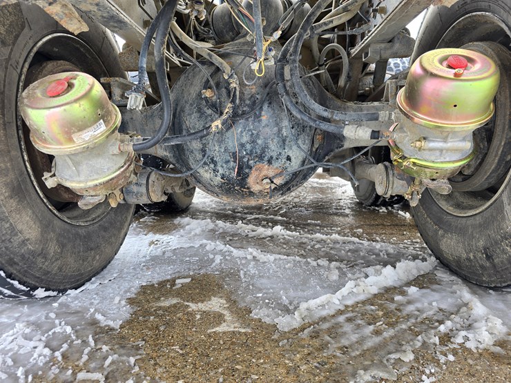 2012-caterpillar-660-image-76