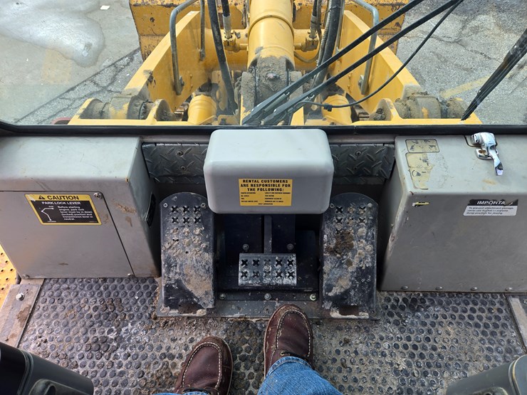 2004-deere-655c-image-62