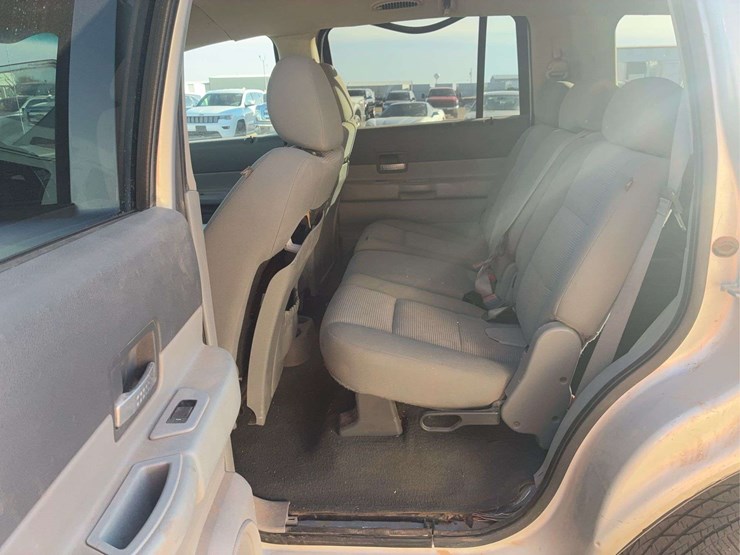 2008-dodge-durango-image-16