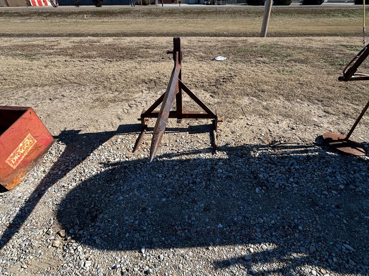 #37631-•-hay-spear-image-1