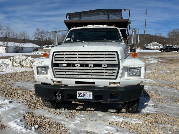 1984-ford-f700-image-26