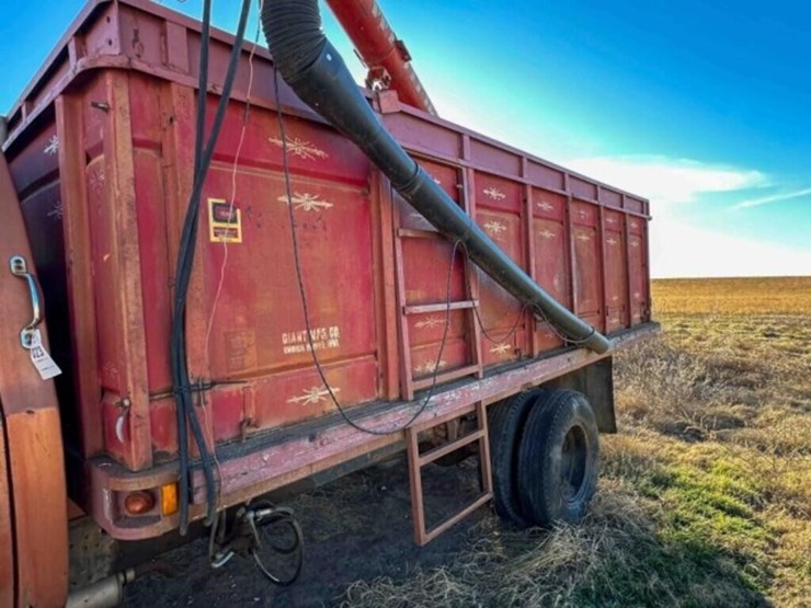 1978-chevrolet-c65-image-4