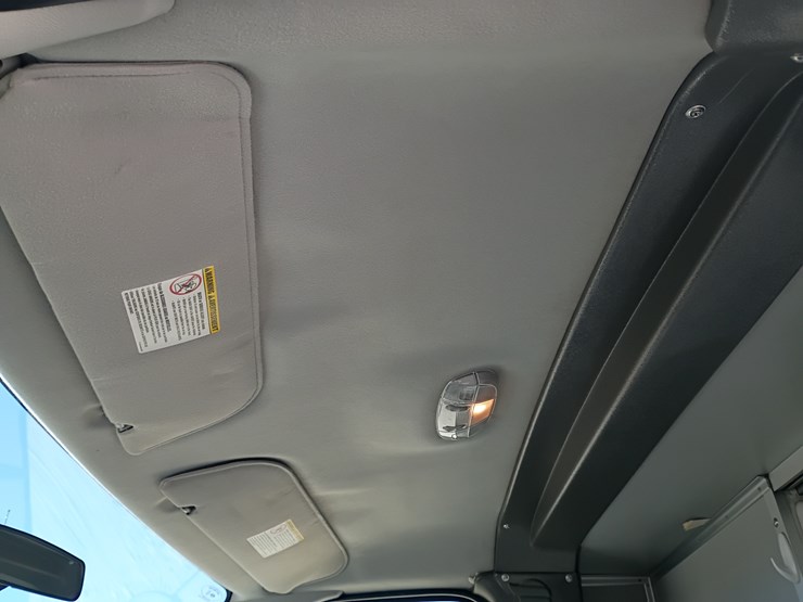 2009-ford-e450-image-35