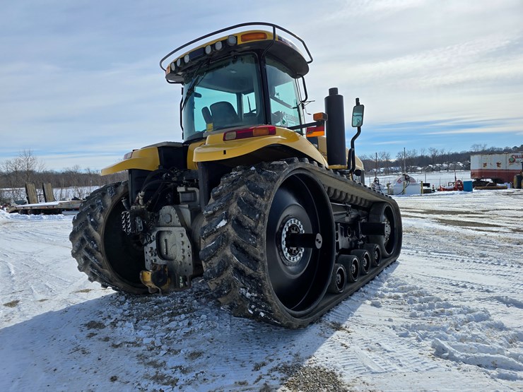2003-challenger-mt855-image-15