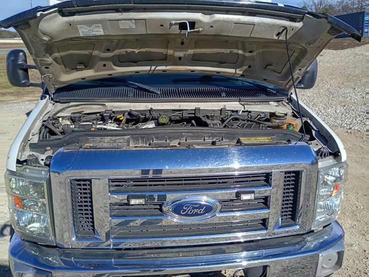 2009-ford-e450-image-20