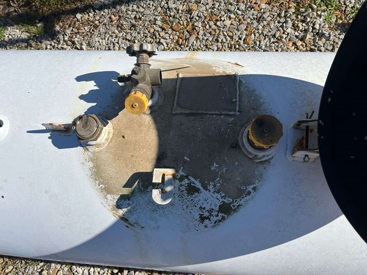 120-gallon-propane-tank-image-2