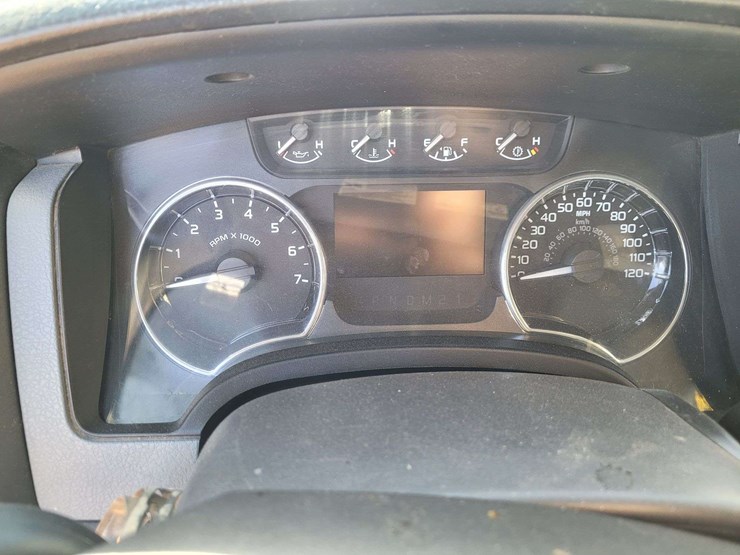 2011-ford-f150-image-15