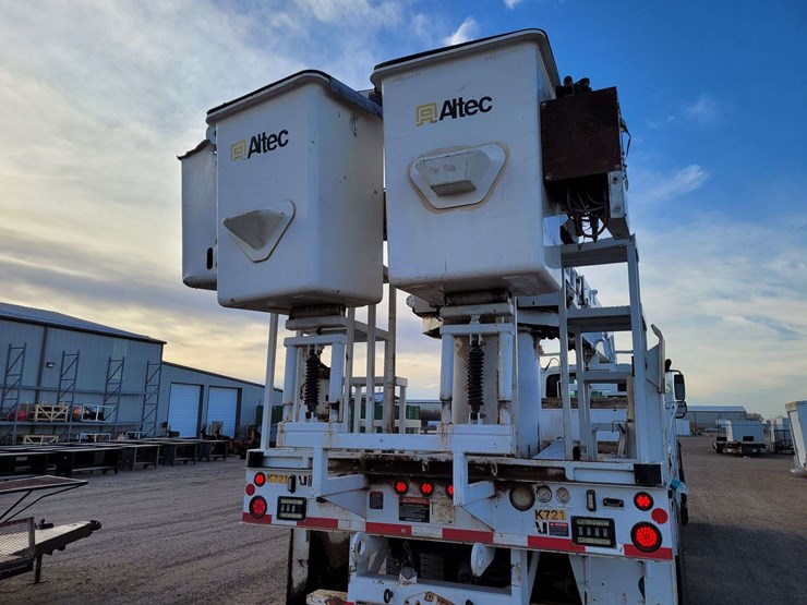 2011-international-workstar-7500-image-8