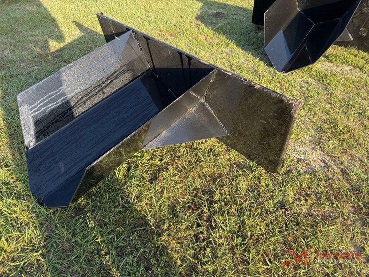 new-stump-bucket-image-3