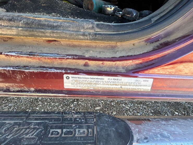 2018-dodge-3500-image-70