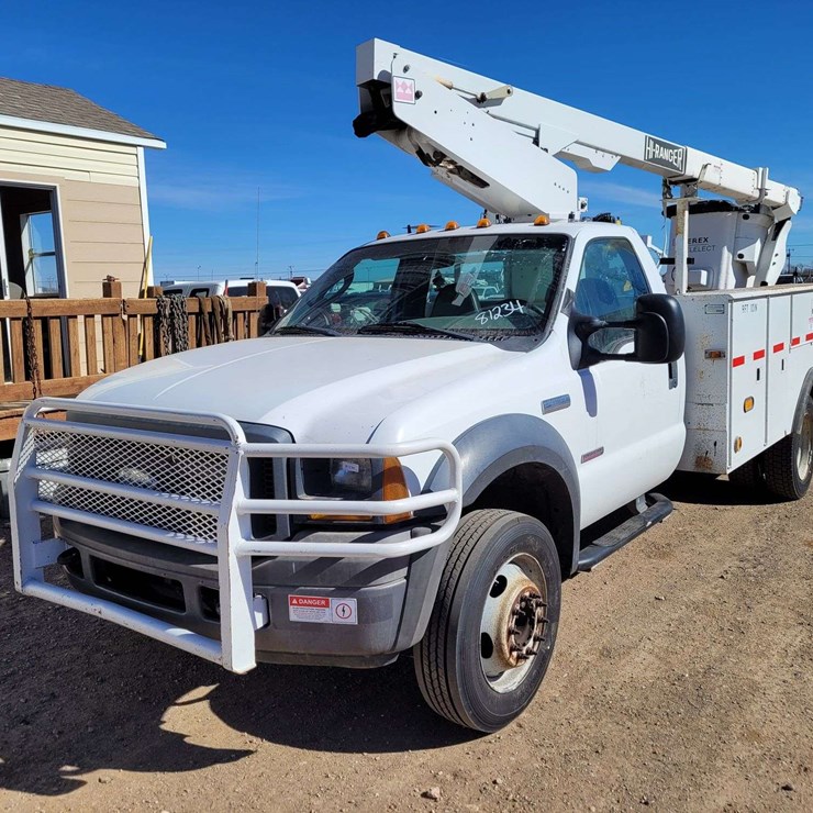 2005 FORD F550