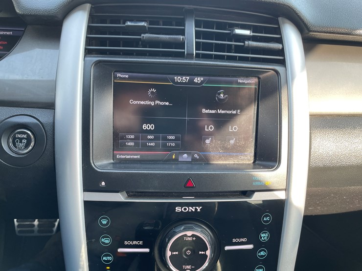 2013-ford-edge-image-22