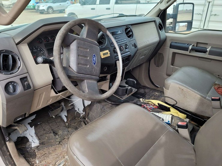 2008-ford-f250-image-18