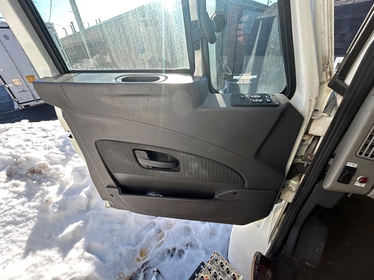 2010-international-durastar-4300-image-81