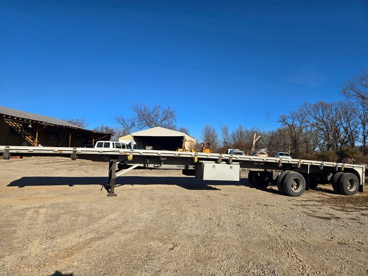 2000-reitnouer-flatbed-image-7