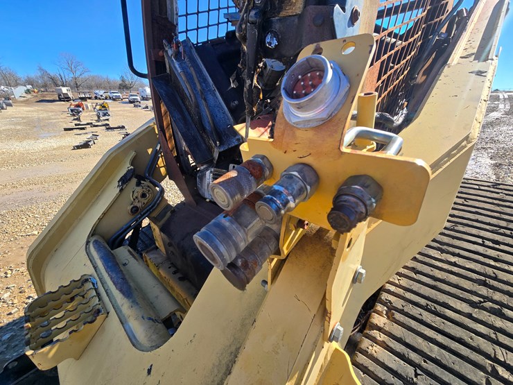 caterpillar-297c-image-26