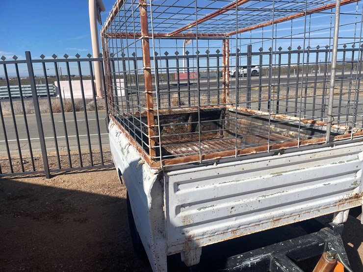 #3299-•-lot-3299-image-3