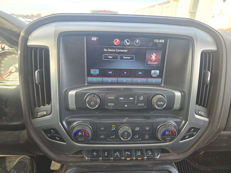 2015-gmc-sierra-1500-slt-image-14