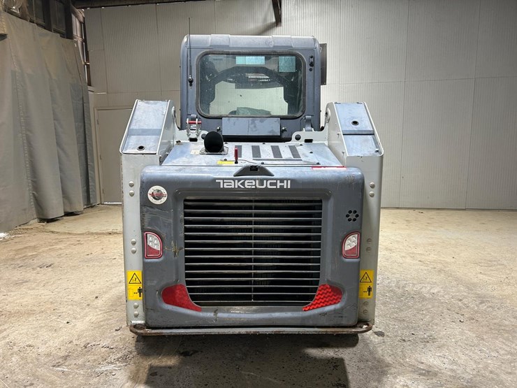 2022-takeuchi-tl8r2-image-3