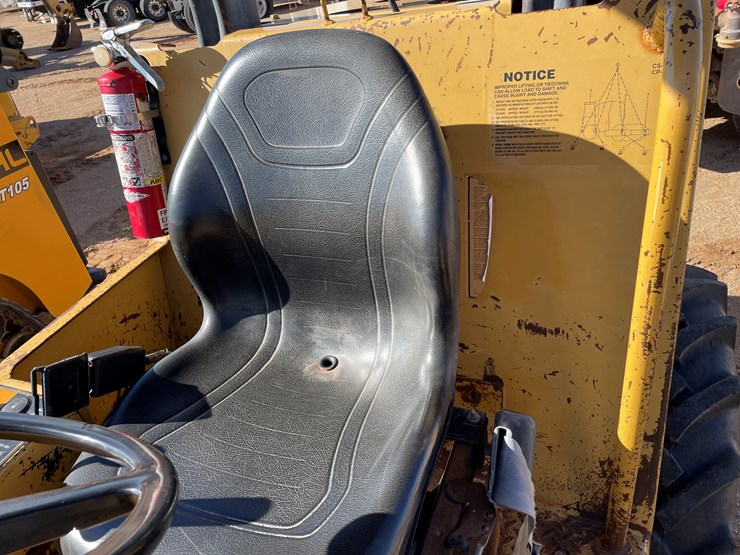 caterpillar-cp-323-image-13