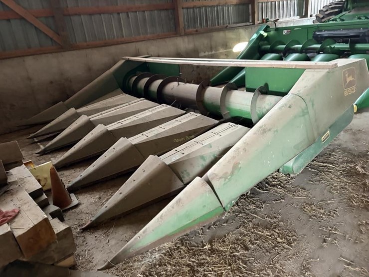 john-deere-653-image-1