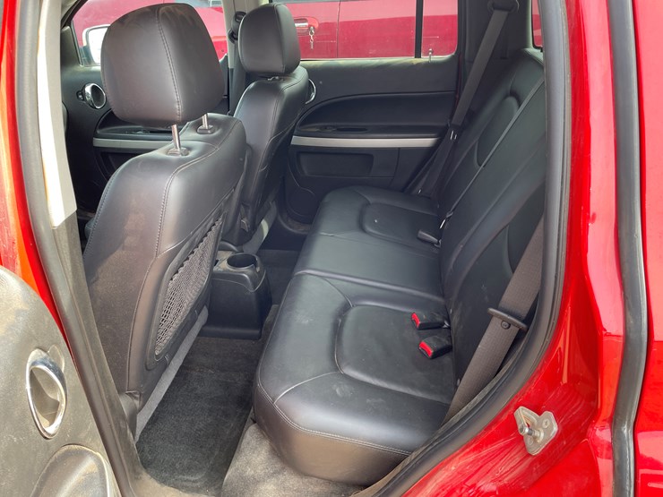 2011-chevrolet-hhr-image-7