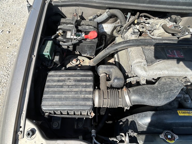 2003-chevrolet-tracker-image-65