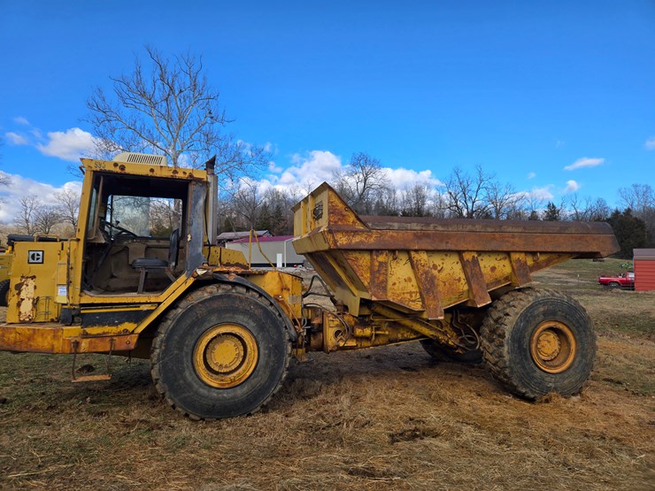 caterpillar-d25c-image-6