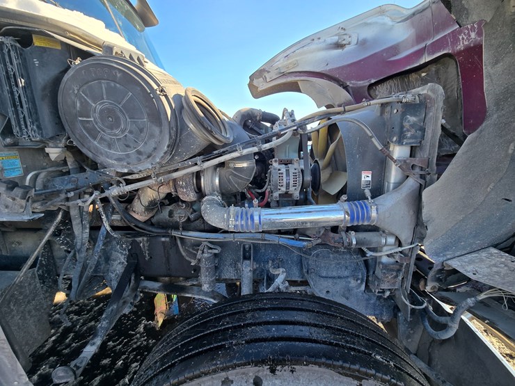 2012-freightliner-coronado-132-image-49