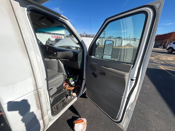 2006-ford-e450-image-76